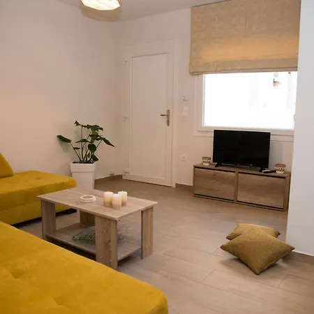 Apartment Iroko Naxos Semi-basement Naxos City